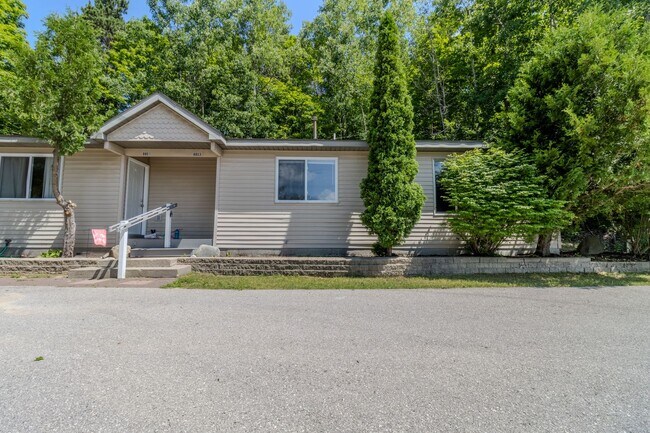 Primary Photo - MF Fouch Rd-Duplex