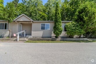 Building Photo - MF Fouch Rd-Duplex