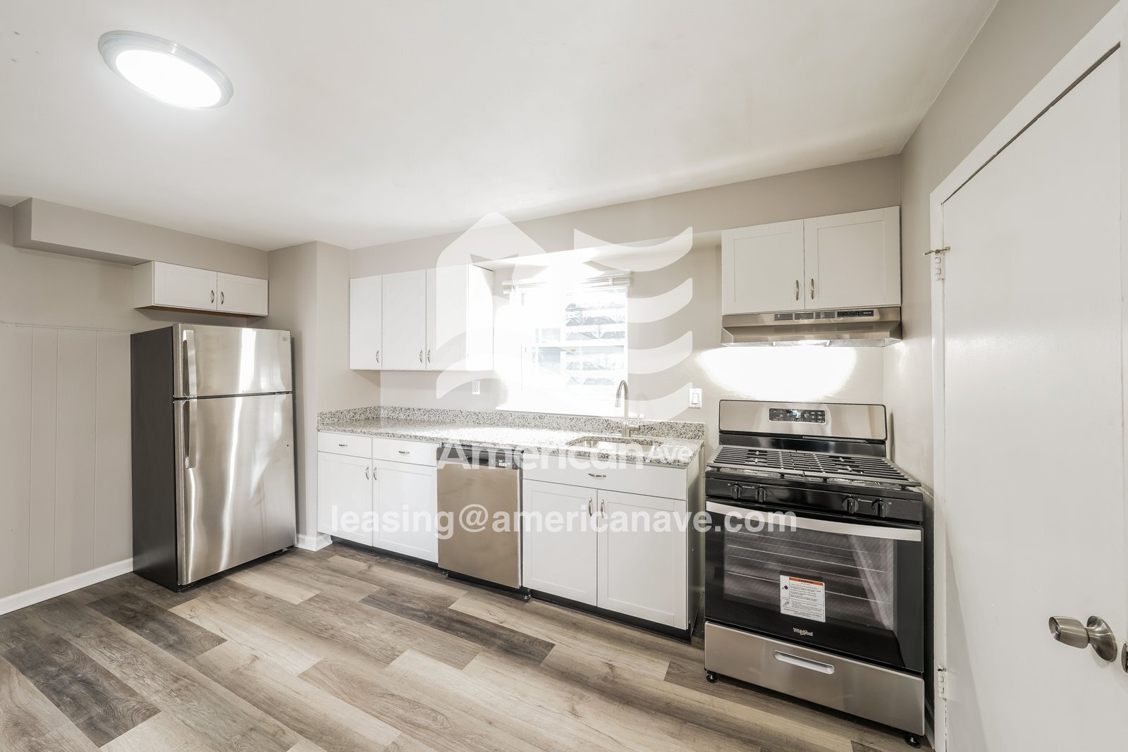 Building Photo - 238 Bruce St