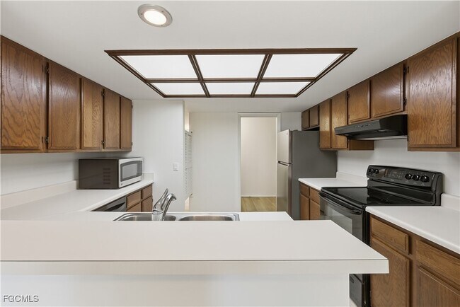 Building Photo - 4150 Belair Ln