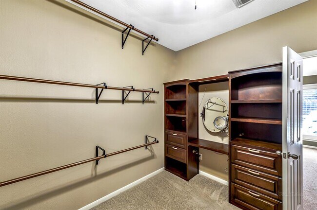 Building Photo - 3323 Brinton Trails Ln