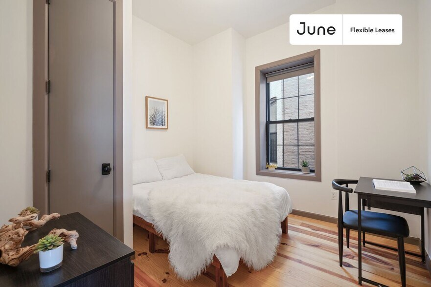 Building Photo - Eclectic ROOM at The Upper Manhattan House