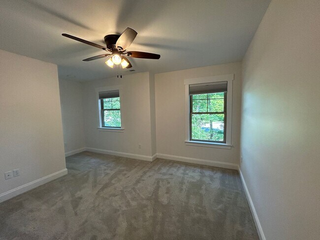 Building Photo - East AVL - 2022 Craftsman Custom Build