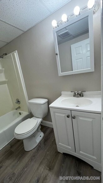 Building Photo - 3 Henry Terrace