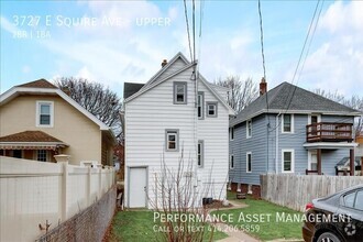Building Photo - 3727 E Squire Ave