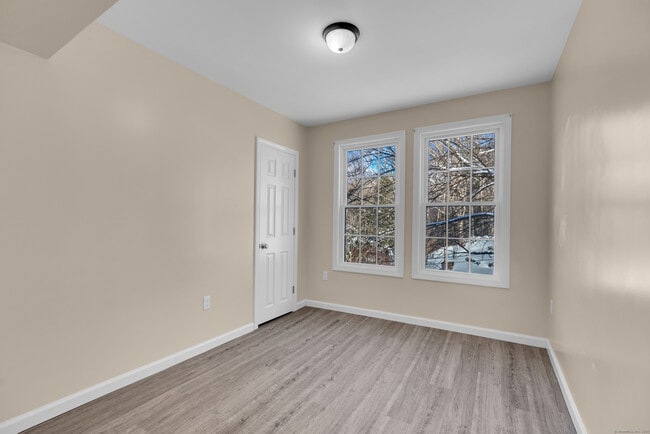 Building Photo - 8-10 Rimmondale St