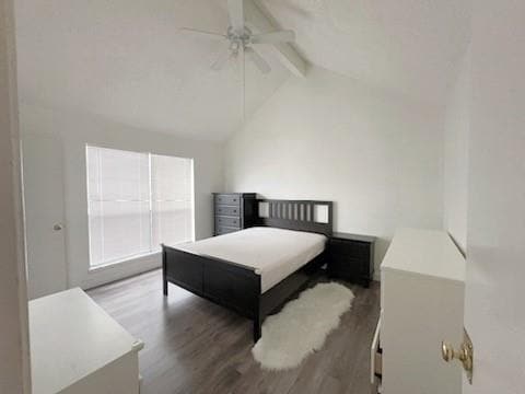 Building Photo - 8443 Sands Point Dr