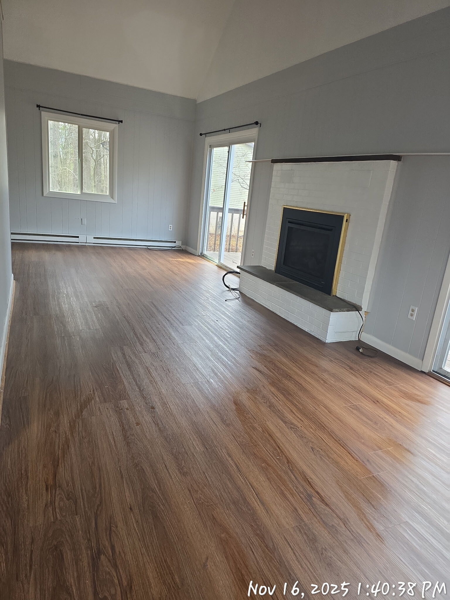 Building Photo - 1010 Eisenhower Way