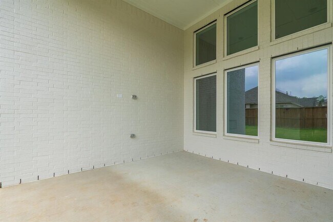 Building Photo - 7134 Carriage Lgt Dr
