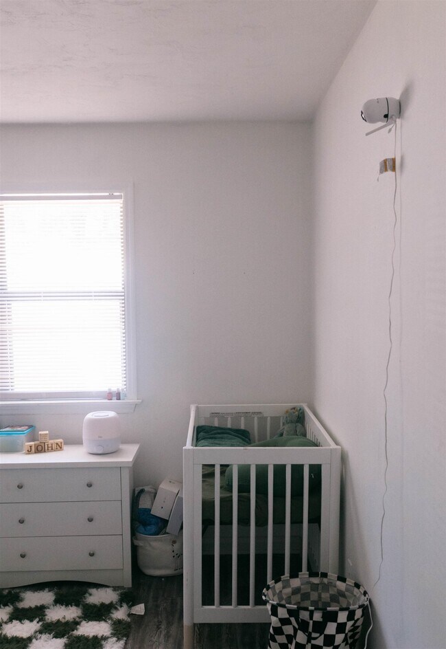 Building Photo - 2597 Panther Creek Rd