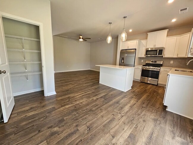 Building Photo - 236 Santorini Wy