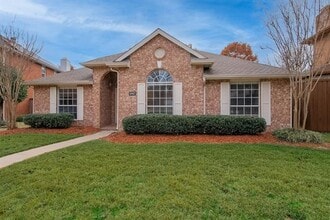Building Photo - 10617 Memphis Dr