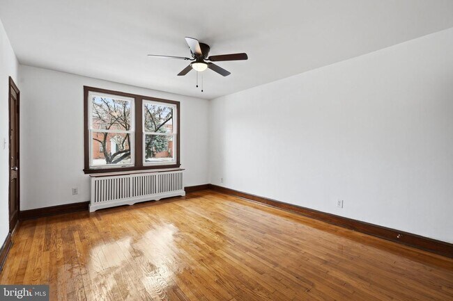 Building Photo - 4026 9th St NE