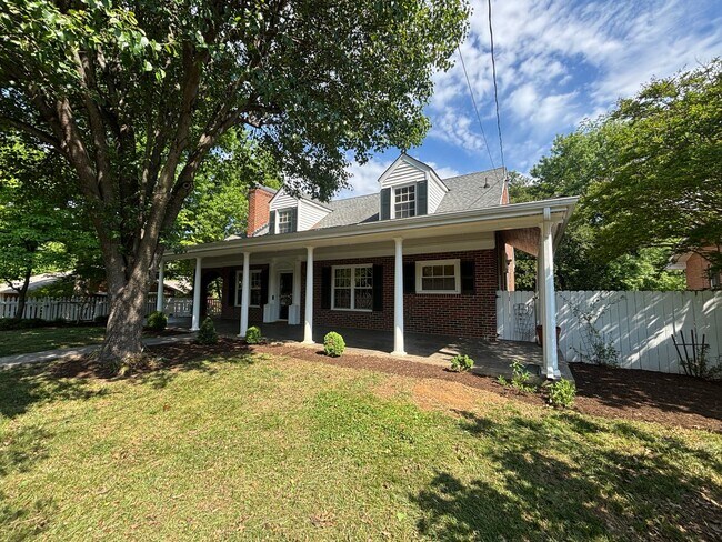 Building Photo - 3479 Overbrook Dr