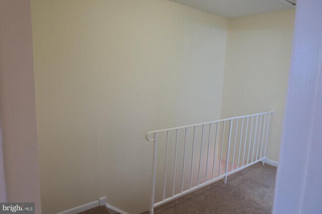 Building Photo - 3514 Cranmer Mews