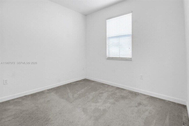 Building Photo - 23521 SW 129th Ave