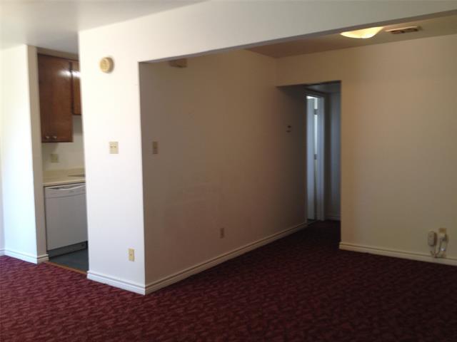 Building Photo - 1415 N Austin St