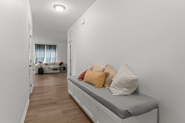 Building Photo - 101 Enfield Dr