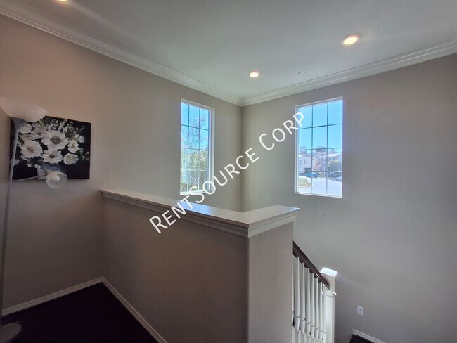 Building Photo - 24355 Verdugo Cir