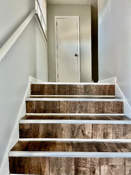 Building Photo - 143 Hendricks Blvd