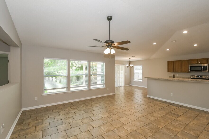 Building Photo - 12616 Pine Marsh Way