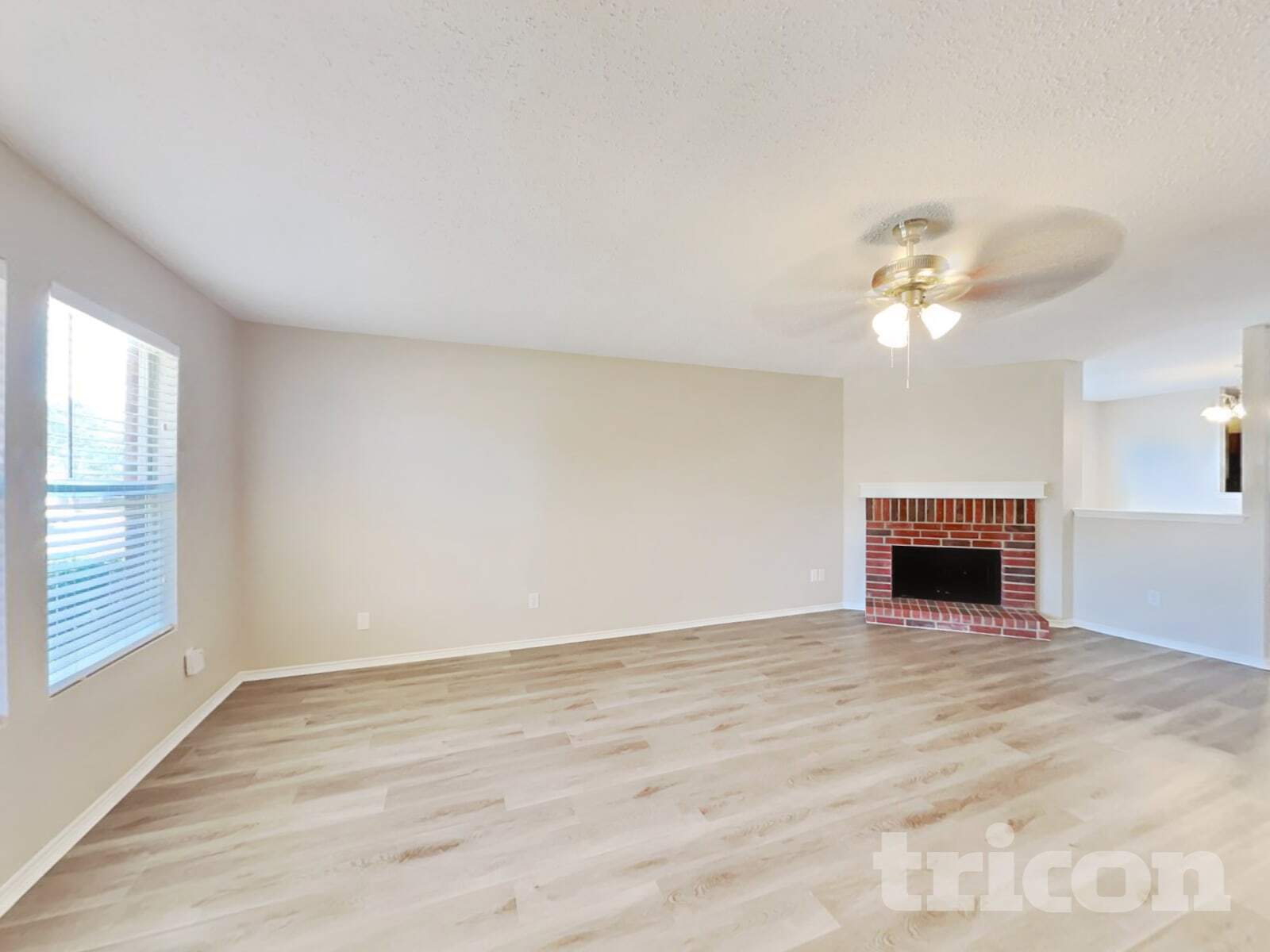 Building Photo - 2983 Celian Dr