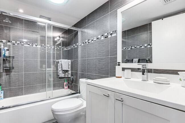 Building Photo - 2400 S Ocean Dr