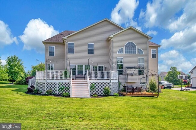 Building Photo - 7519 Edington Dr