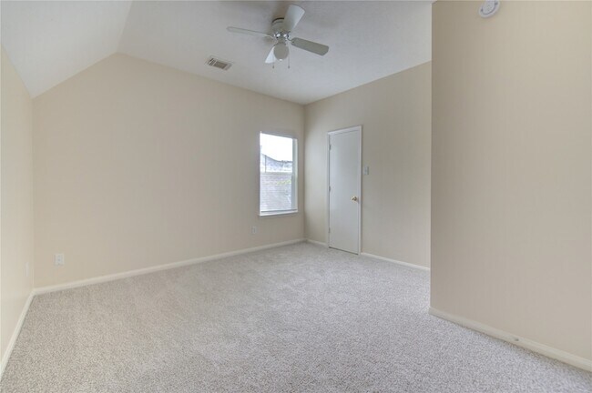 Building Photo - 3719 Cane Lake Dr