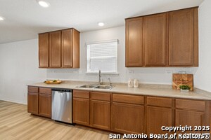 Building Photo - 3538 Silver Set