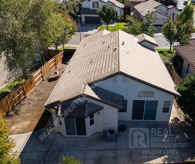 Building Photo - COMING SOON!!!  4bd 2ba home in Folsom