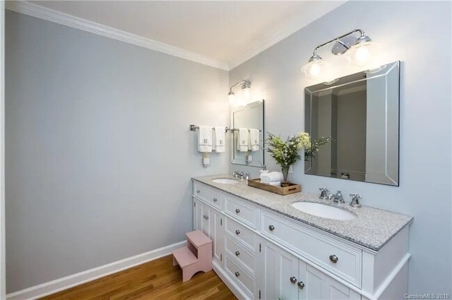 Building Photo - 2127 Edenton Rd