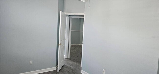 Building Photo - 14321 Mandolin Dr