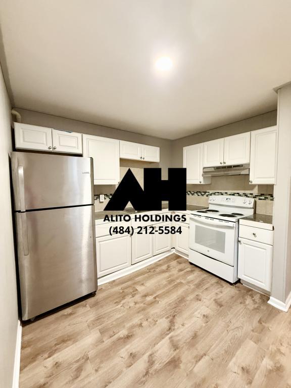 Building Photo - 110 N 13th St