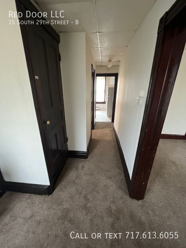 Building Photo - 15 S 29th St