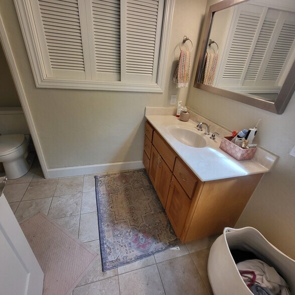 Primary Bath - 547 Santa Clara Ave