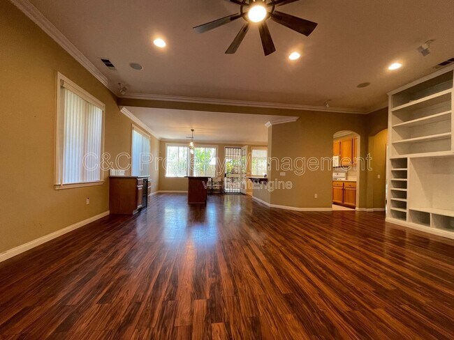 Building Photo - 392 Bjorn Ct