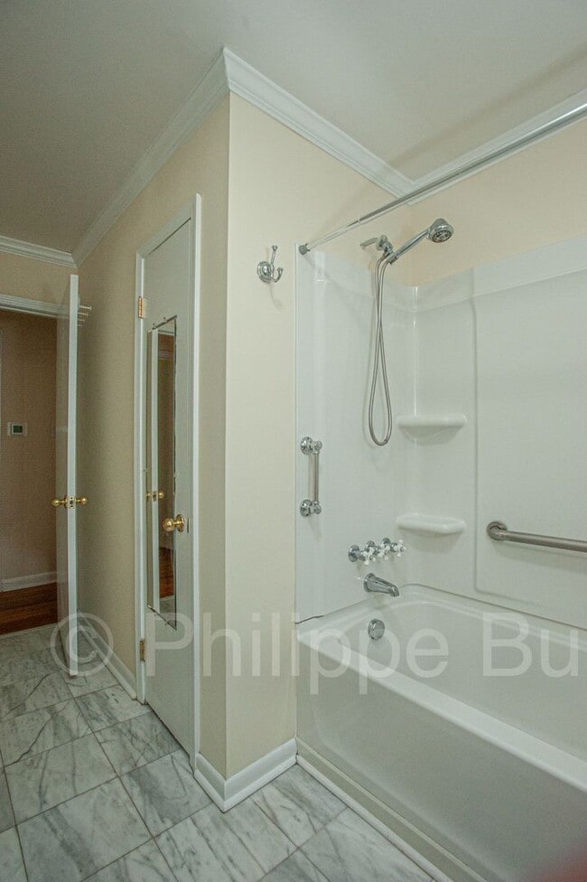Building Photo - Charming 3-Bedroom Home for Rent in Durham...