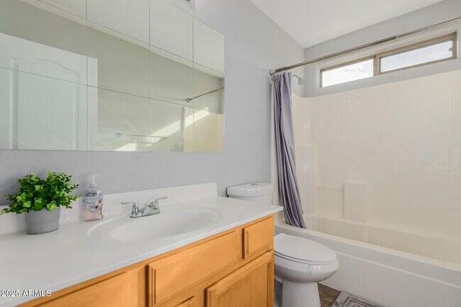 Building Photo - 25577 W Whyman St