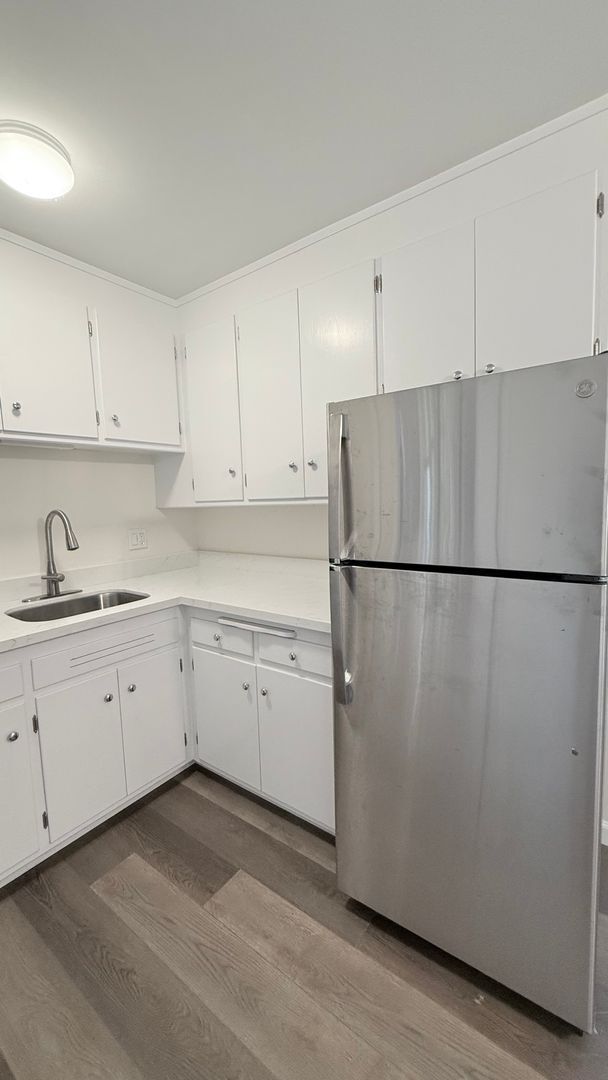 Building Photo - 14723 Martell Ave