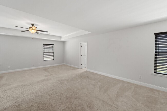 Building Photo - Spacious 5-Bedroom Home in The Palms at New Hampstead with Office & Screened Porch