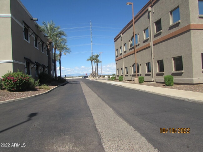 Building Photo - 12221 W Bell Rd