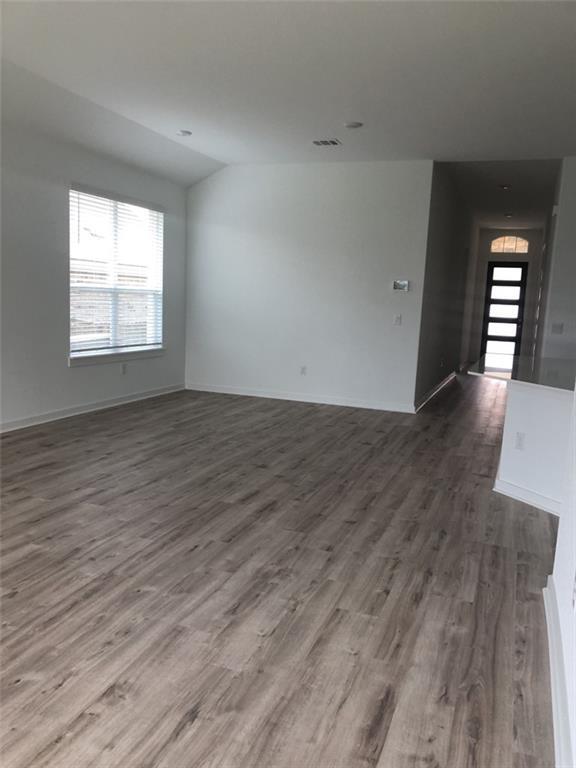 Building Photo - 421 Peace Pipe Way