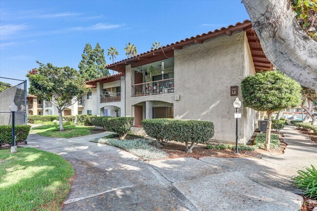 Building Photo - $500 MOVE IN SPECIAL! 2 BD, 2 BA Condo at Mission Plaza! 1000 Sq Ft w/ Great Amenities!