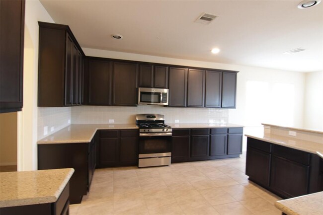 Building Photo - 3714 Aldridge Dr