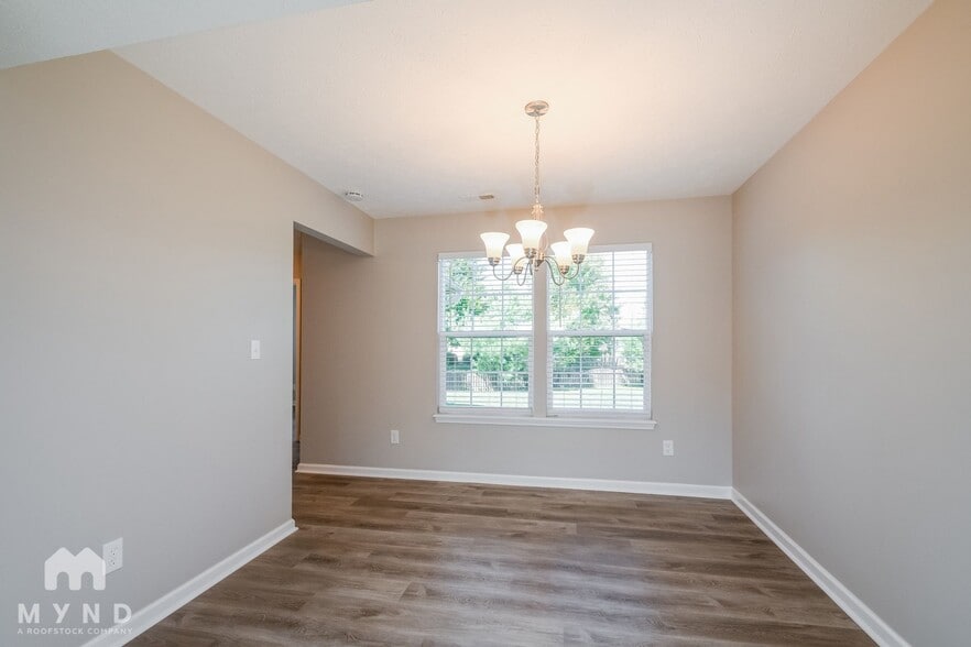 Building Photo - 16975 Napoleon Ct