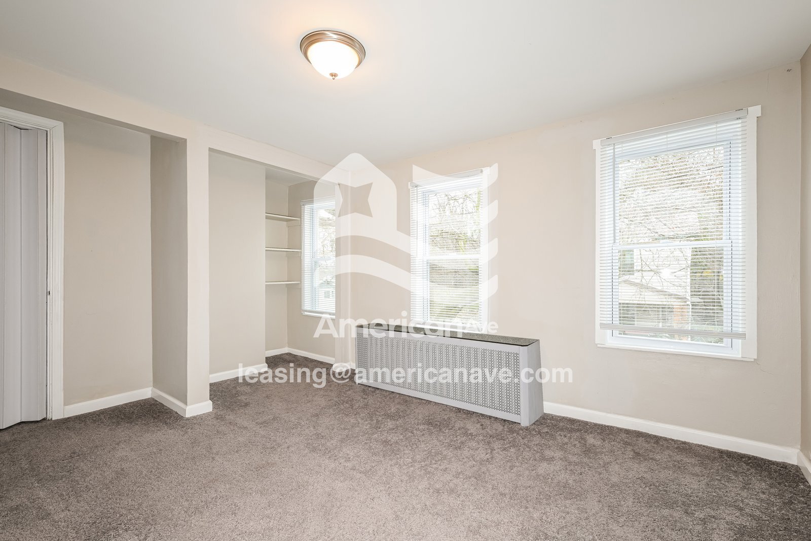 Building Photo - 129 Tuscola St