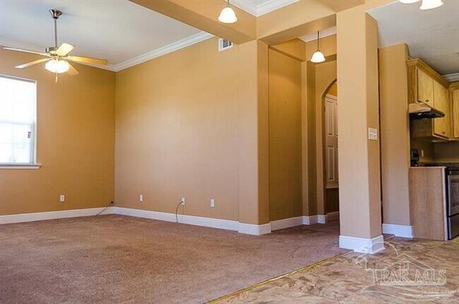 Building Photo - 7071 Lake Joanne Dr