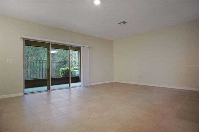 Building Photo - 467 Arbor Lakes Dr