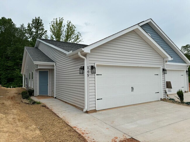 Building Photo - 145 Brawley Villas Pl